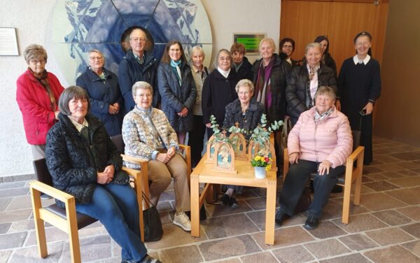 In drei Wochen an sechs Orten …